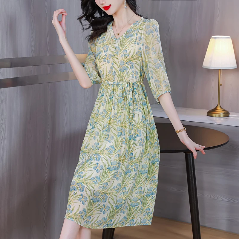 夏季茶歇法式气质温柔御姐风碎花连衣裙女装高级感名媛显瘦长裙子