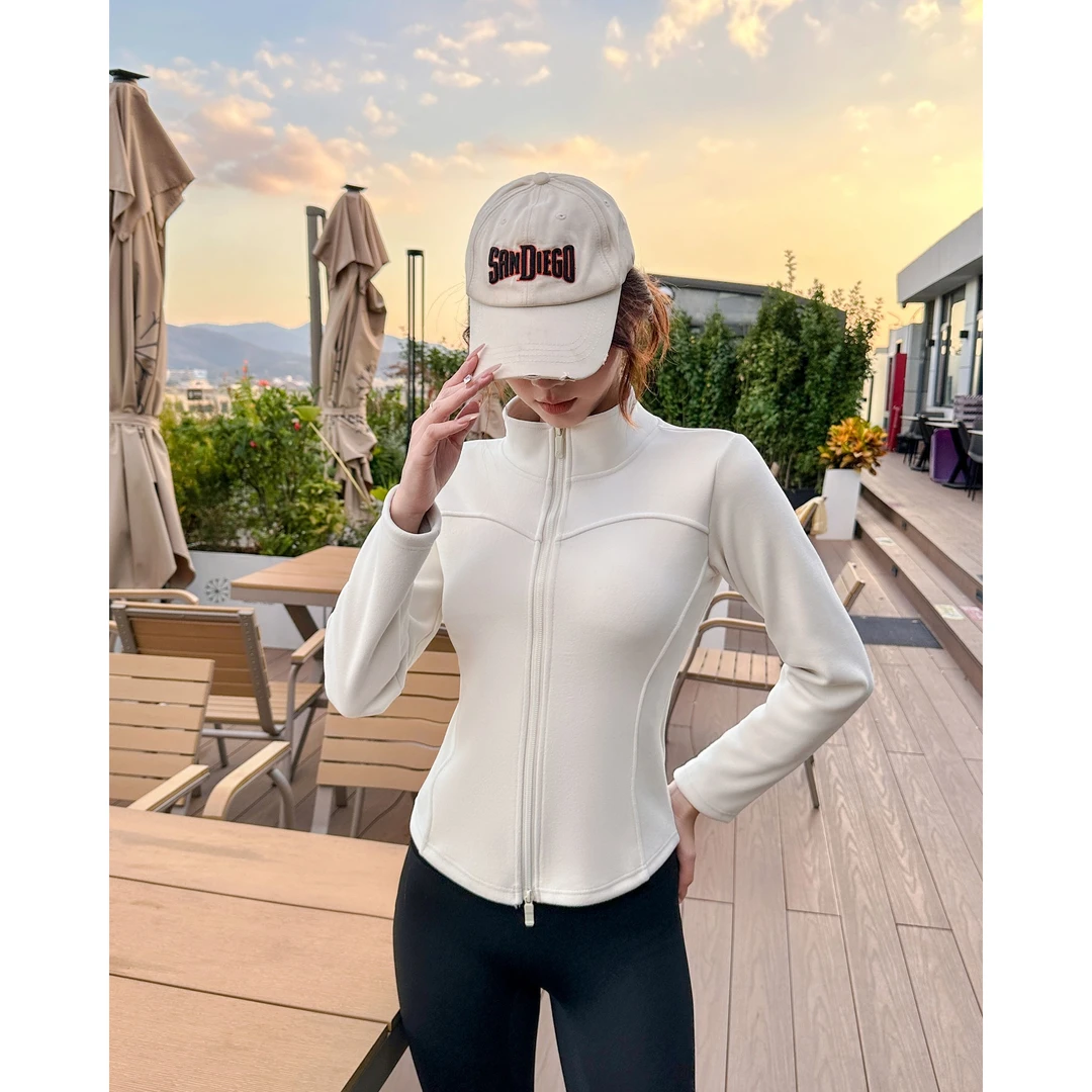 石墨烯小蛮腰7A抗菌羊绒蚕丝蛋白修身连帽休闲立领保暖轻奢外套AK