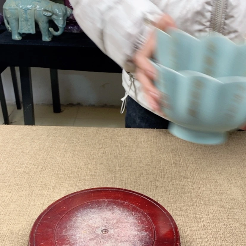 【闪购商品】瓷摆件伦*