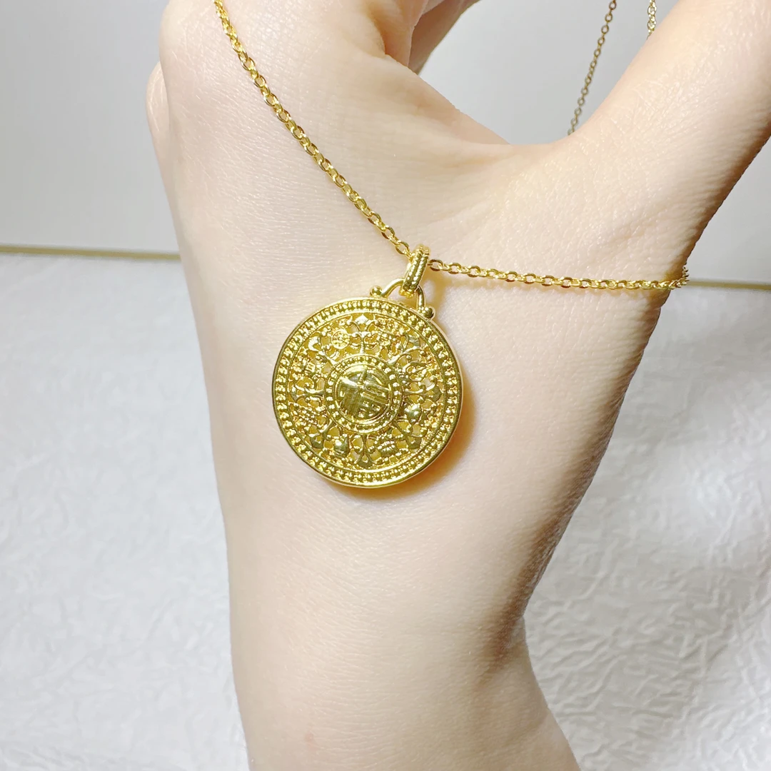 【悦悦专享】吊坠多样性发 带证书礼盒 赠合金链 18k金白贝母罗盘