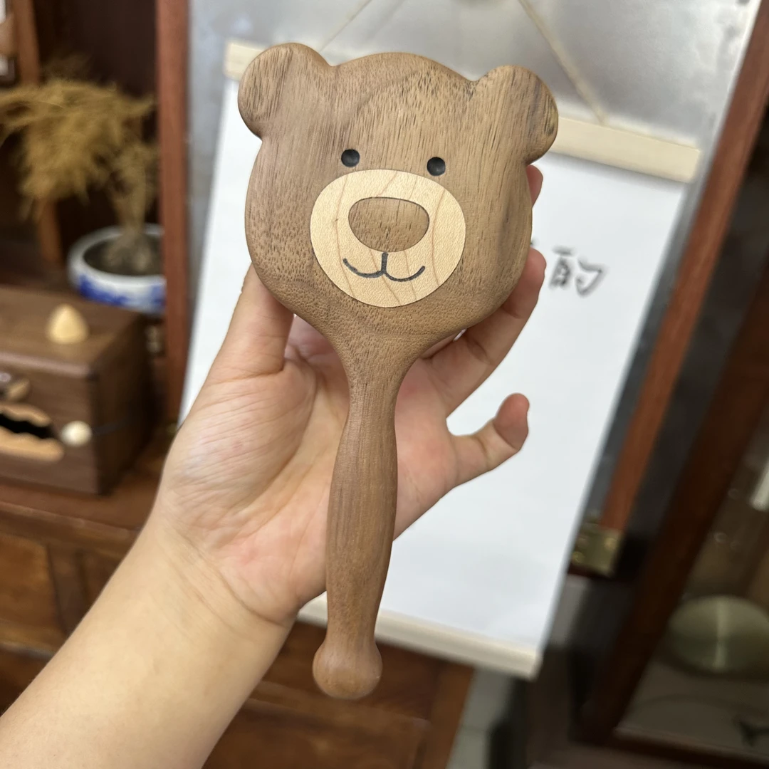 黑胡桃熊气垫梳 瑕疵（多样性发货）