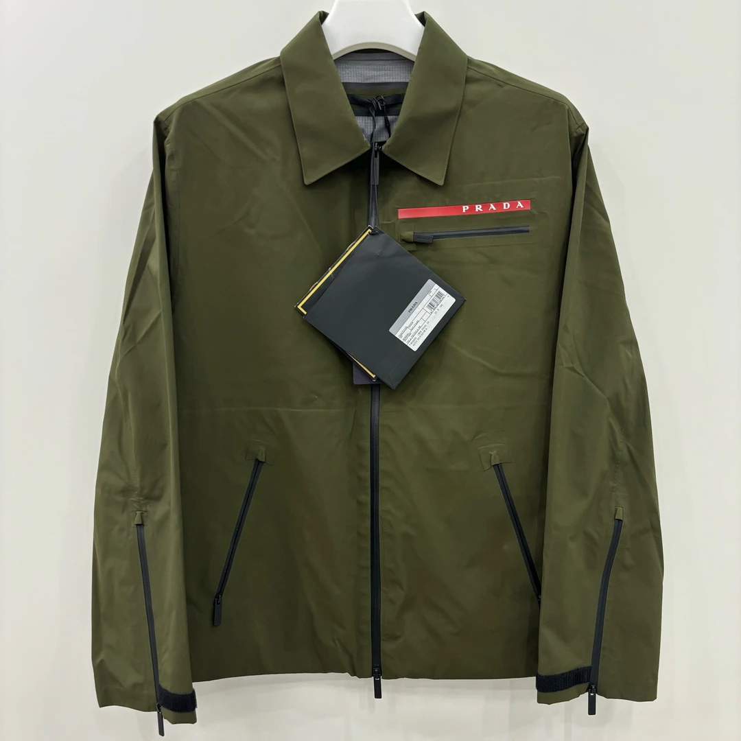 Prada 普拉达/红标logo gore tex面料硬壳冲锋衣/L/全新/编号6075