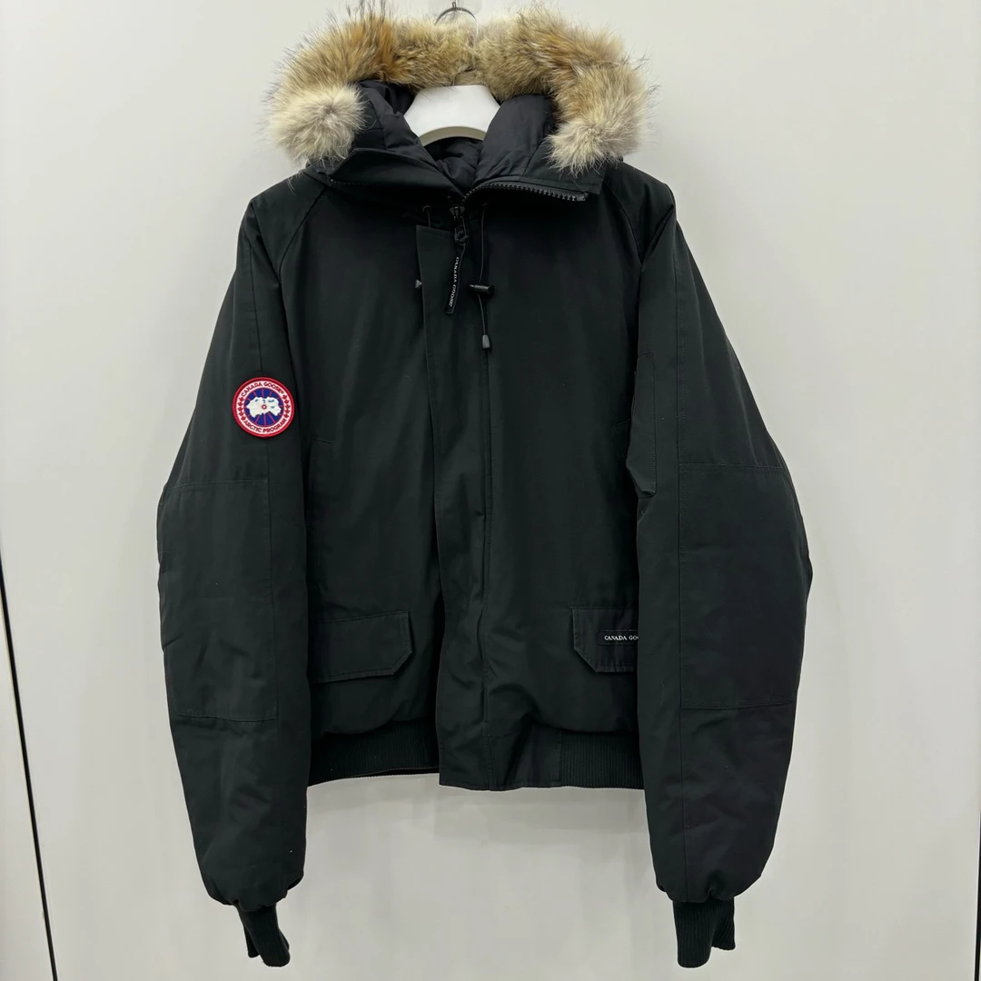 Canada Goose加拿大鹅/飞行员羽绒夹克/尺码2XL/99新/编号6278