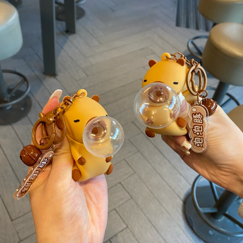 皮卡巴拉水豚君吹泡泡钥匙扣