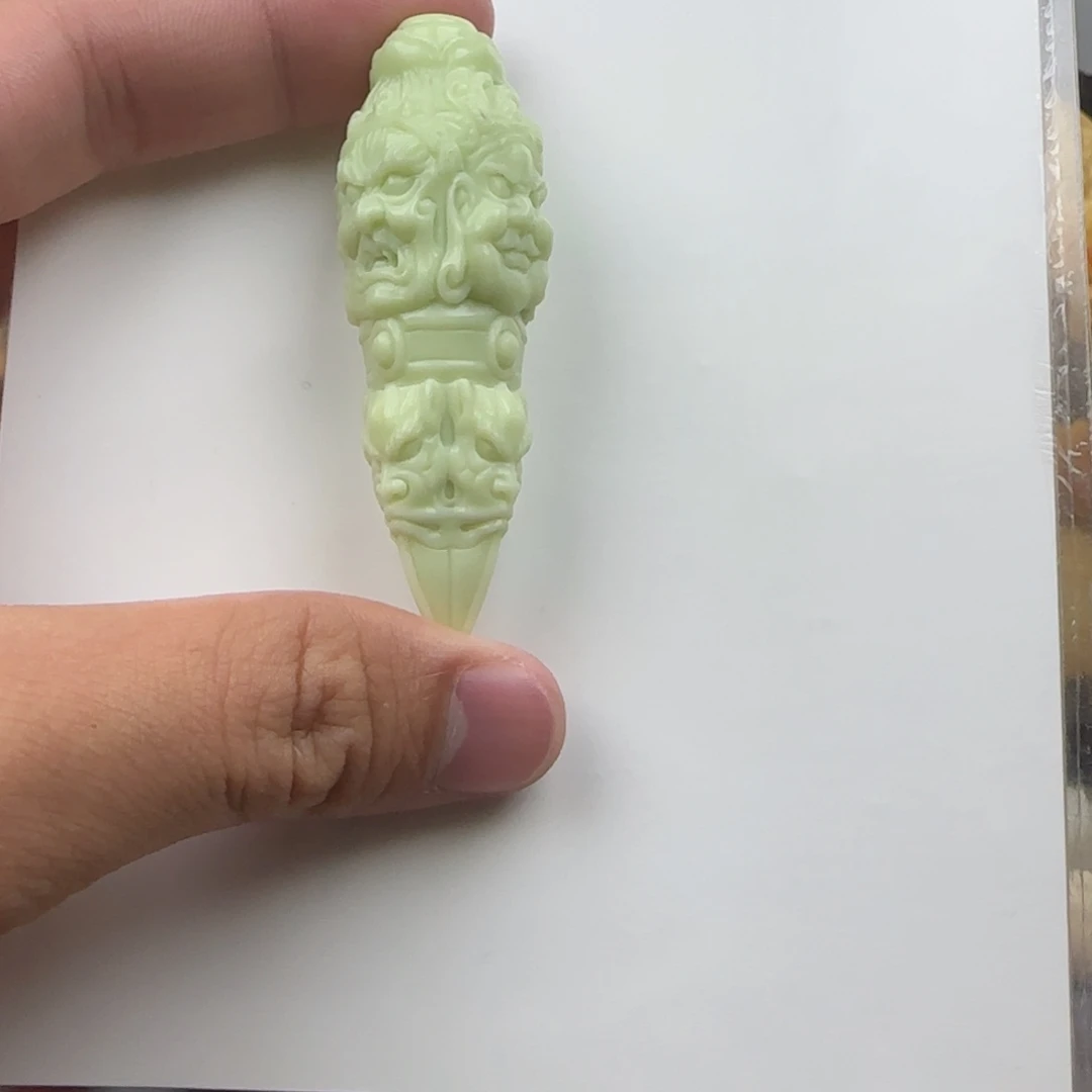 石英质玉颈饰未镶嵌?***?