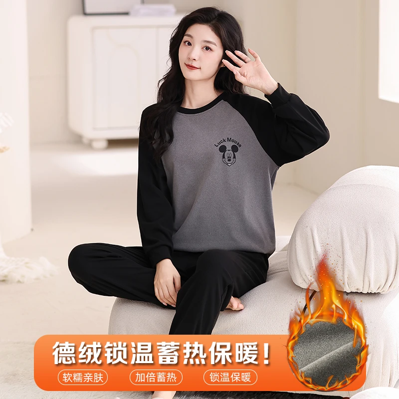 带胸垫德绒情侣睡衣套头休闲舒适可外穿家居服套装D8805/D9921