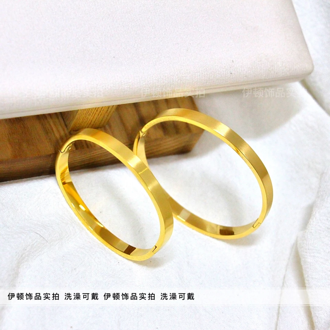 钛钢手镯 【洗澡不用摘】百搭简约贵妃平面拉丝哑光卡扣手镯情侣款