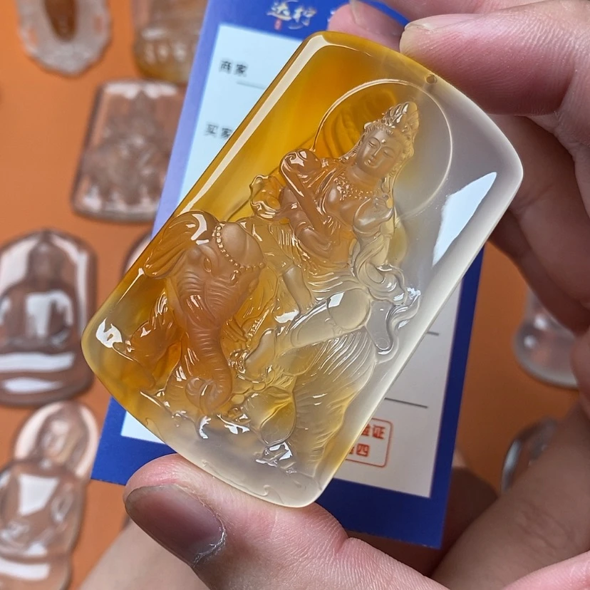 【闪购商品】玛瑙/玉髓颈饰未镶嵌一*草
