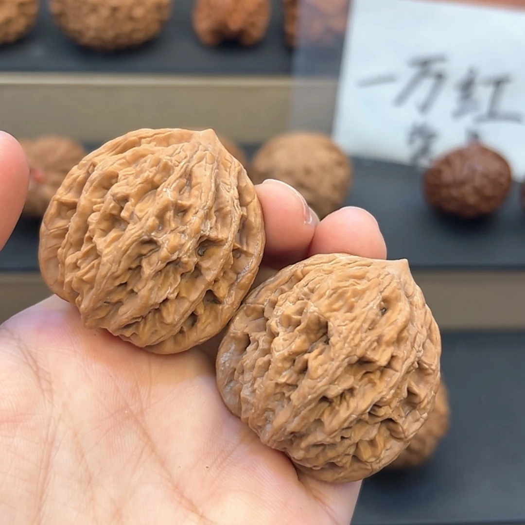 【闪购商品】文玩核桃吊坠虎头39
