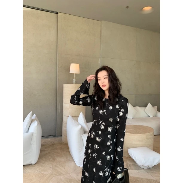 YJR叶老本儿 竹褐 法式气质显瘦时尚百搭休闲连衣裙YJR719