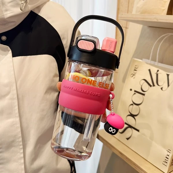 水杯女生高颜值带吸管塑料杯2024新款大容量便携式防摔耐高温杯子