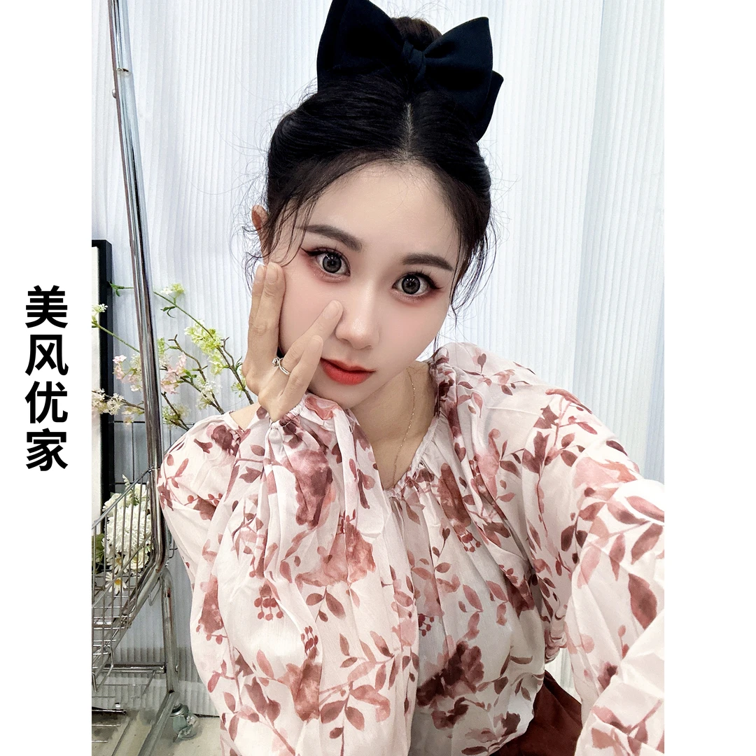 1501-1600品牌女款T恤时尚T恤短T恤短袖T恤正肩T恤潮款T恤百搭T恤