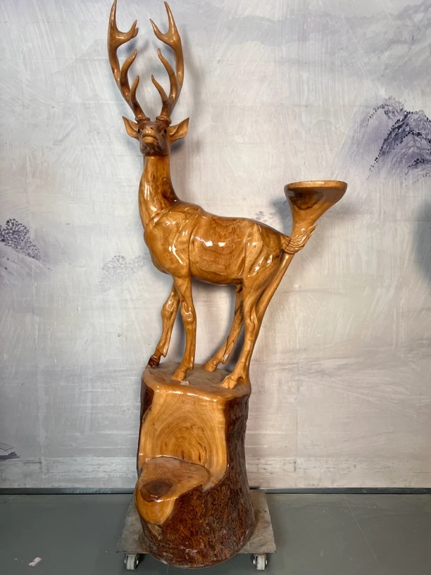 香樟木雕刻梅花鹿实木工艺品摆件手工制作