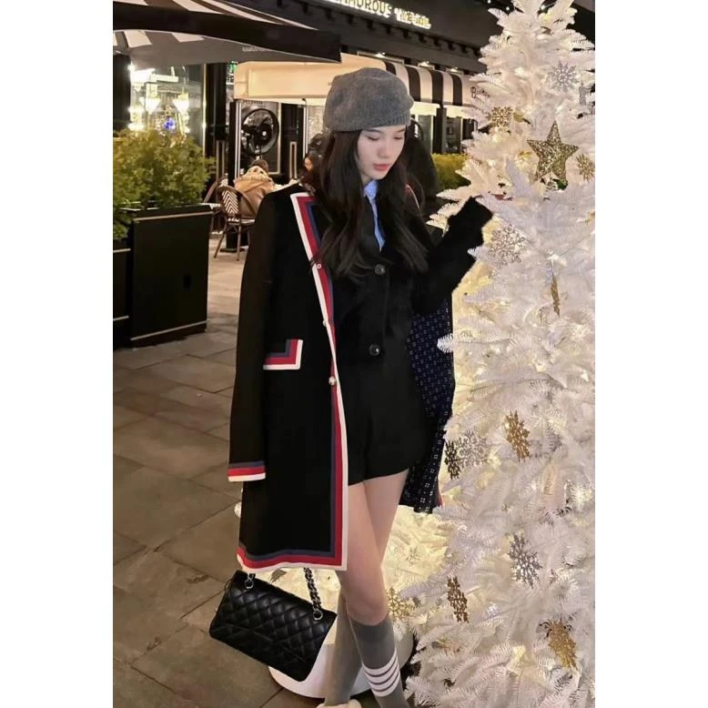GUCCI/古驰16140  珍珠扣大衣 36码 公价24500