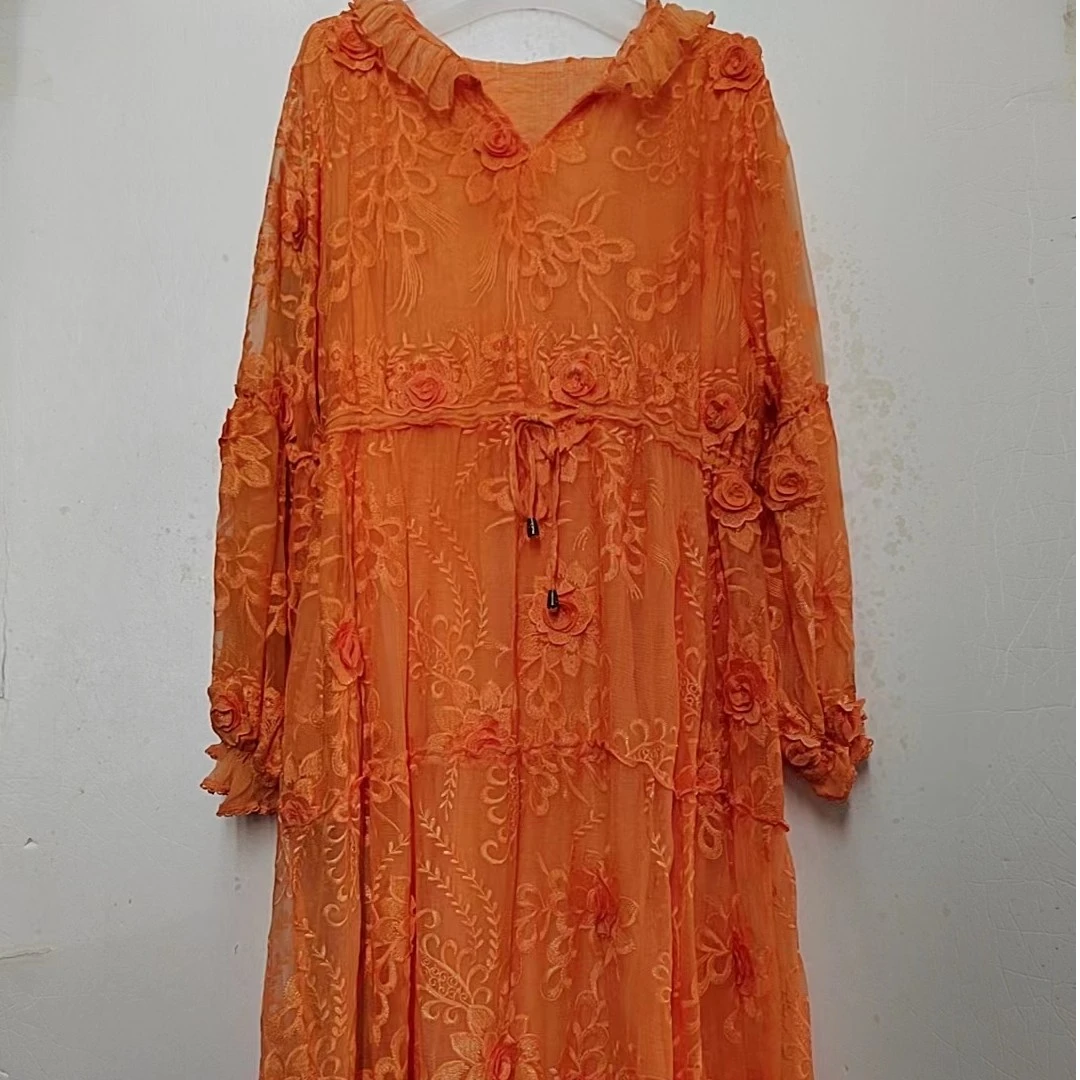 玉锦中长满绣花帽款连衣裙22176D-12