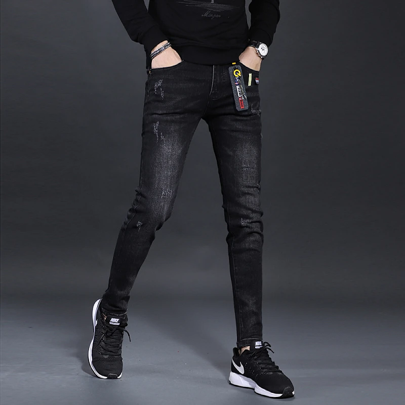 黑色牛仔裤男款爆款2025新款修身小脚秋冬款休闲弹力加绒保暖裤子