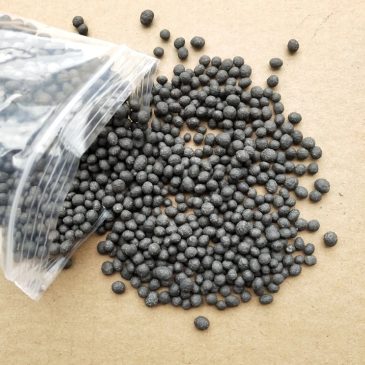 优莱香月季园肥料，开花季节15天左右一次，冬天不需要施肥