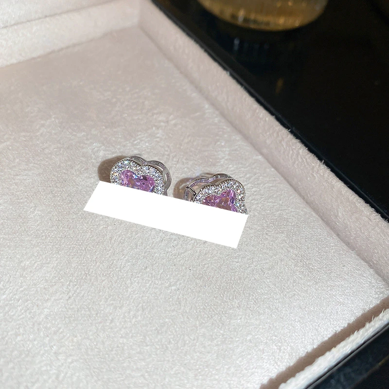 铜合金耳饰 粉色甜美气质四瓣花时尚轻奢韩版小众百搭耳钉E0167
