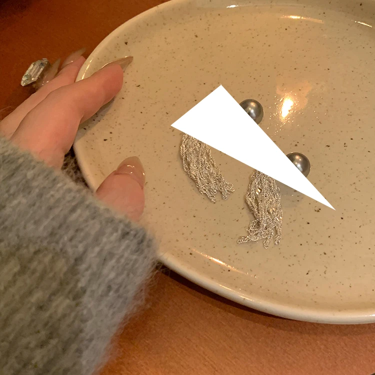 铜合金耳饰 粼粼波光穗穗平安长款冷淡风清冷灰色流苏耳环E0115
