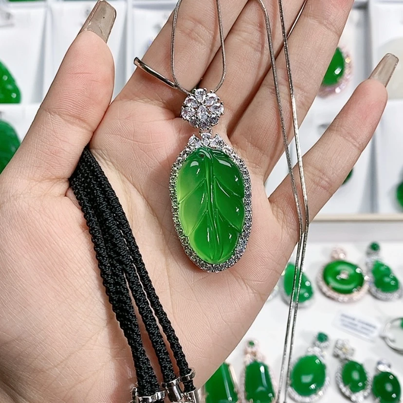 【闪购商品】玛瑙/玉髓吊坠未镶嵌