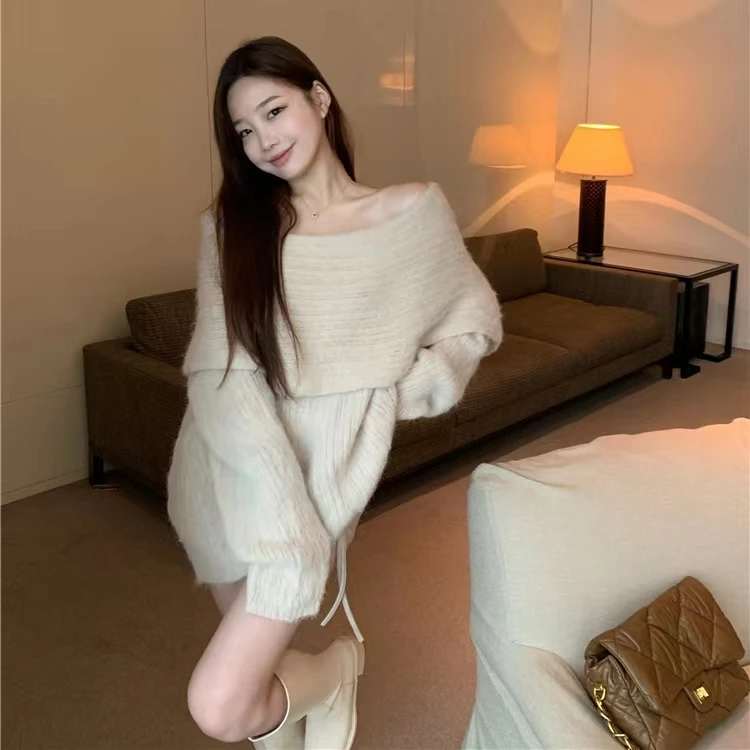 2554马海毛软糯毛衣宽松设计感小众复古日系慵懒一字肩露肩针织衫