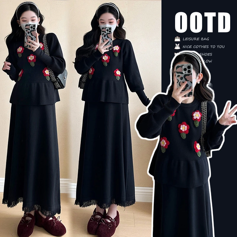 2024秋冬孕妇套装加厚韩版针织花朵上衣+针织半身裙两件套