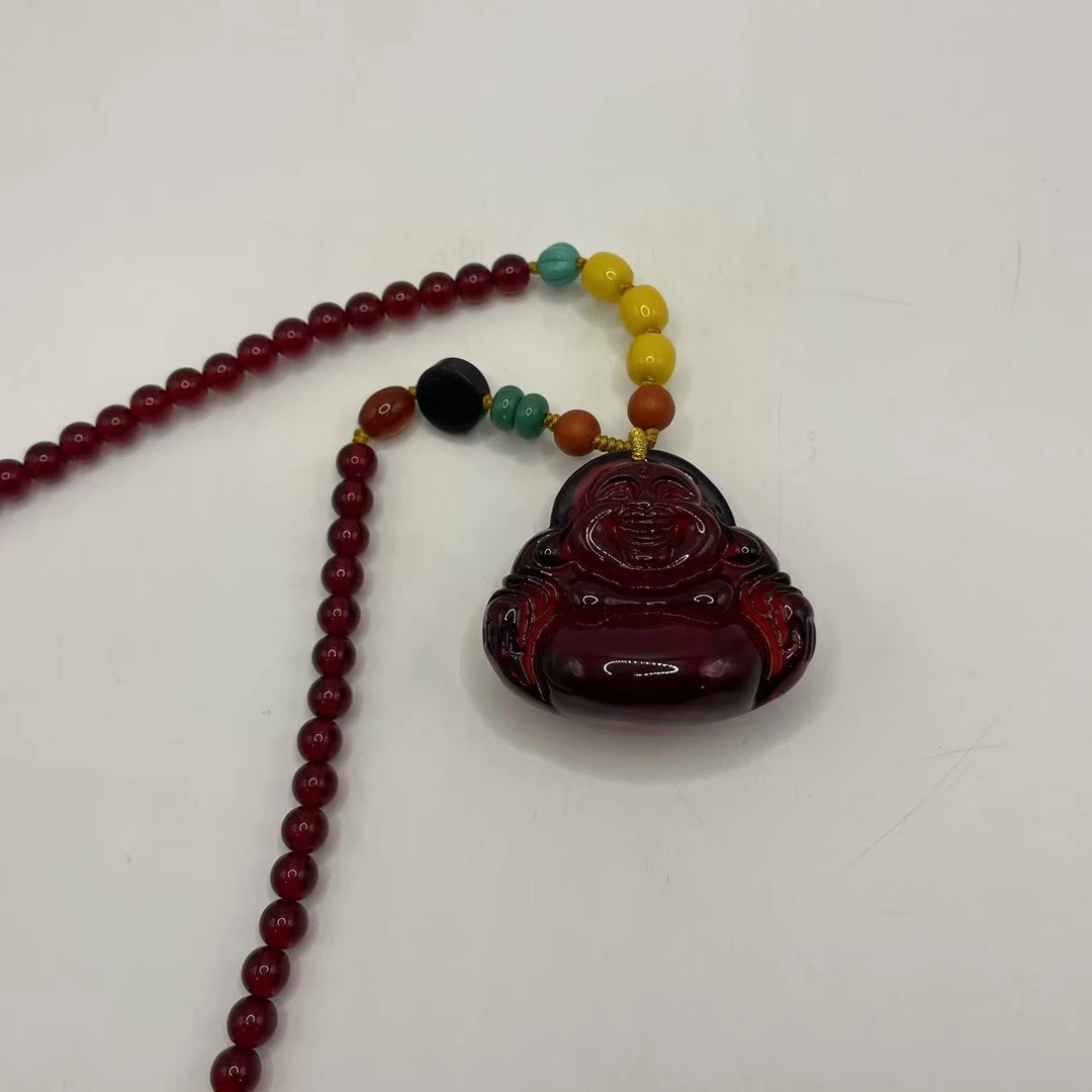 670百搭款血珀佛公项链