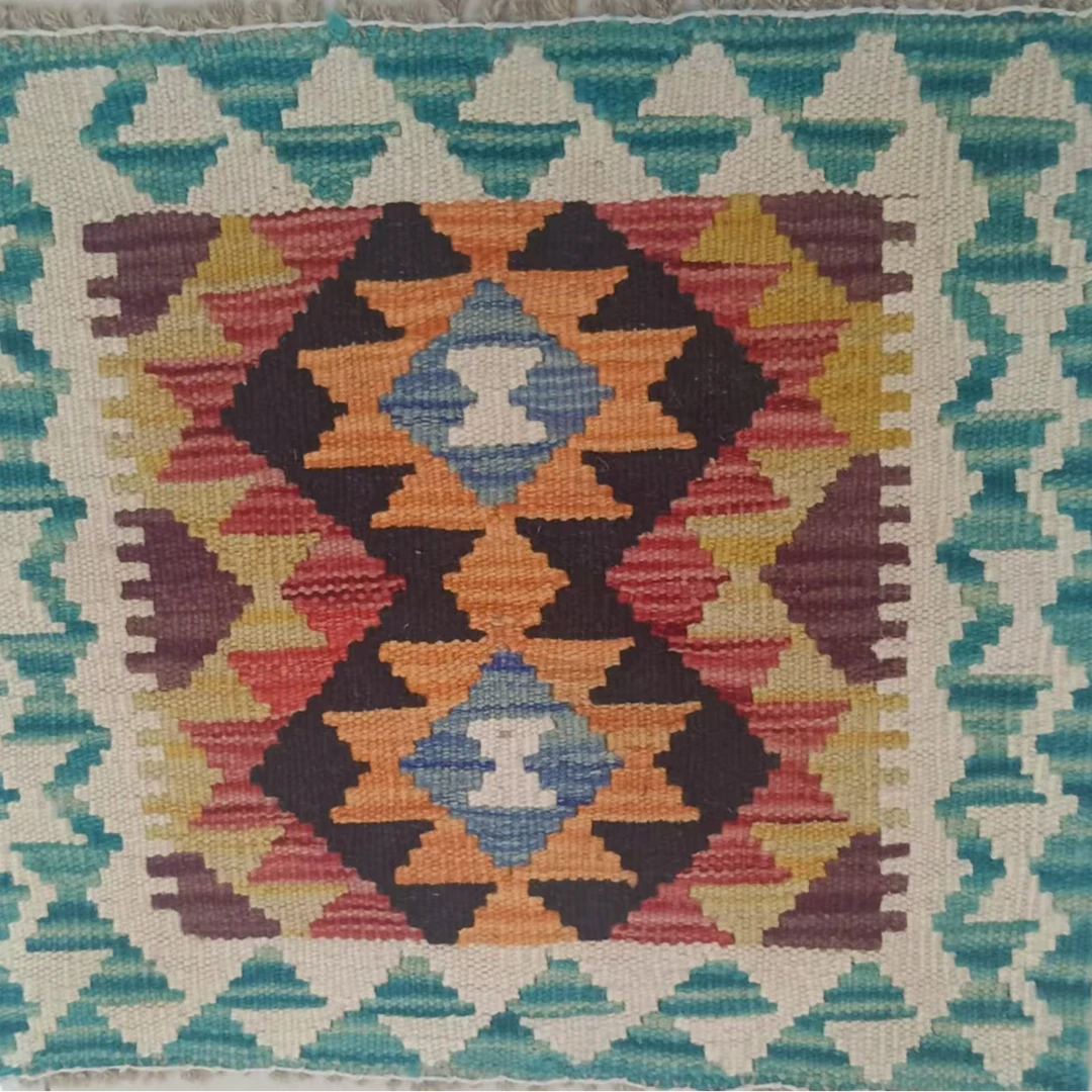 纯手工羊毛坐垫类