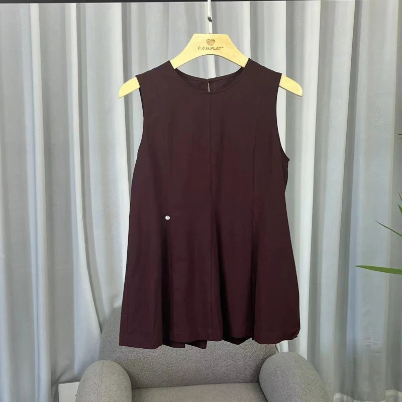 设计师系列  Z667-1  女装时尚撤柜背心小衫红棕9138422X