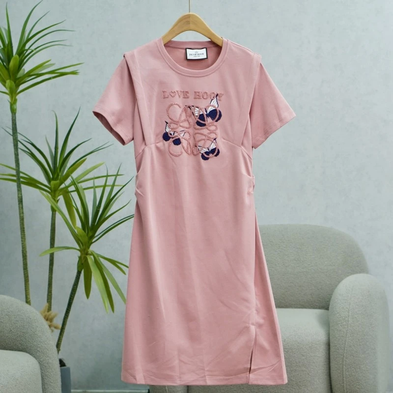 高定系列   HD016   女装时尚撤柜休闲连衣裙粉色