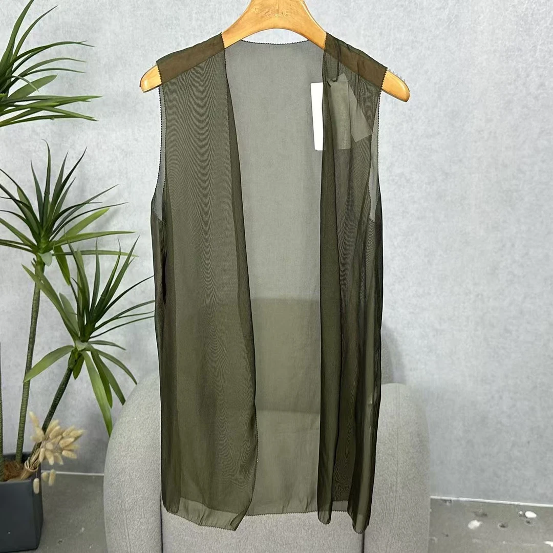 LI丽系列  Z1425   女装时尚撤柜背心马甲墨绿C0V033101