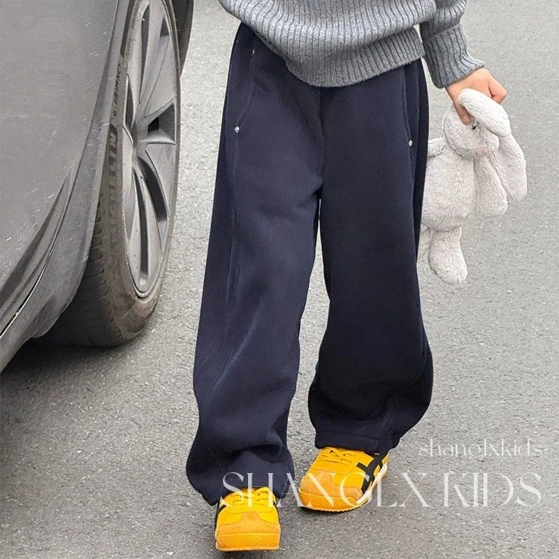 又酷又飒的女童裤秋冬季2025新款儿童加绒弯刀裤子儿童一体绒卫裤