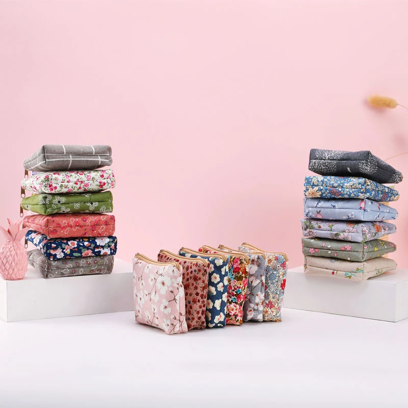 学生老人礼物零钱耳机数据线充电器钥匙姨妈巾驾驶证收纳小布包