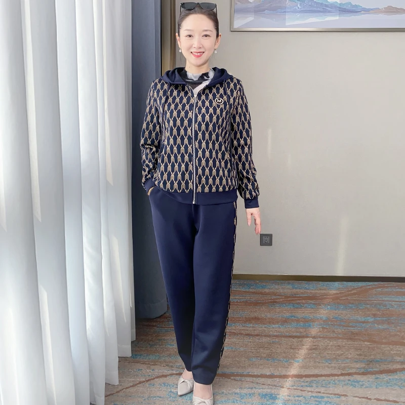 S春秋妈妈装洋气长袖显瘦运动套装中年女士时尚百搭两件套823B-09