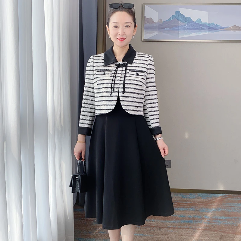 新款妈妈秋装套装裙子中年女洋气外套中老年秋季气质两件套53020