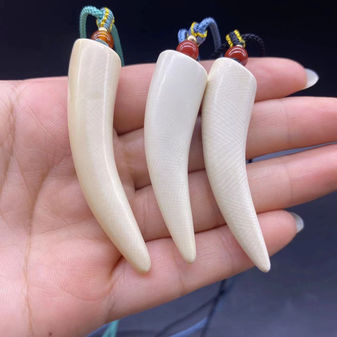 天然手工制作满纹牙尖吊附 挂件