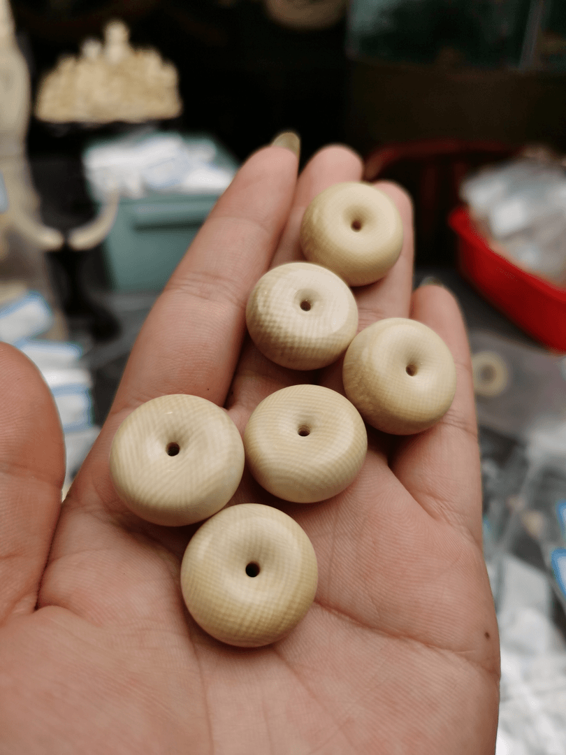 保真猛犸牙纯手工制作手把件