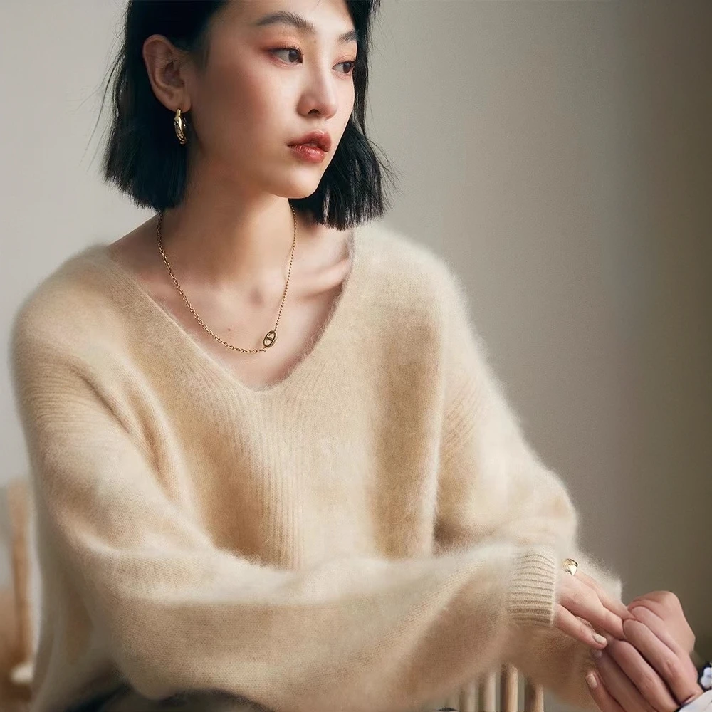 新款高级感软糯v领毛衣女秋冬季气质加厚慵懒风奶fufu针织衫上衣