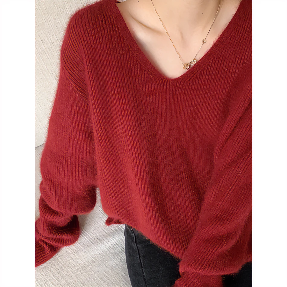 别致复古新年红色v领针织衫女秋冬慵懒风薄款毛衣内搭打底衫上衣