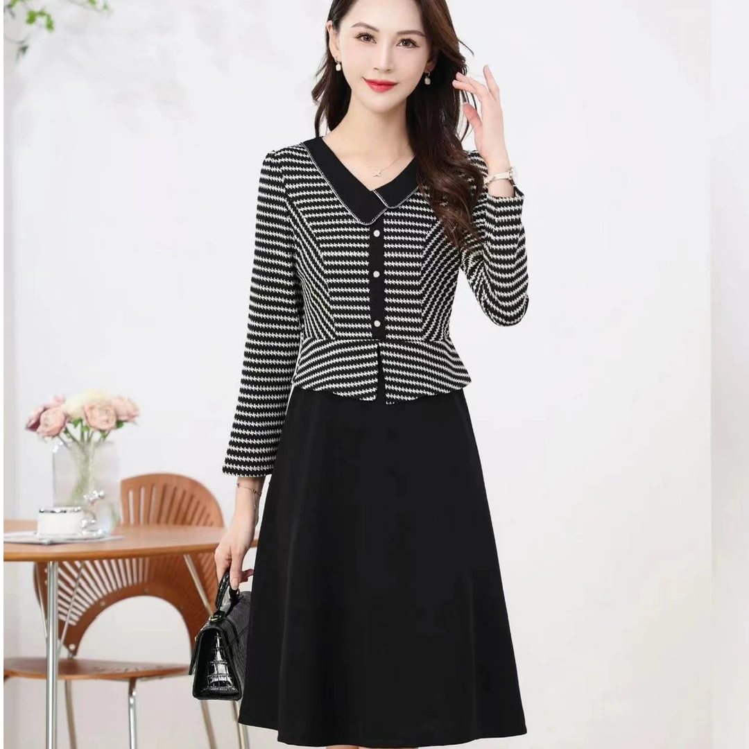12秋季新款气质减龄百搭条纹黑色优雅拼接连衣裙