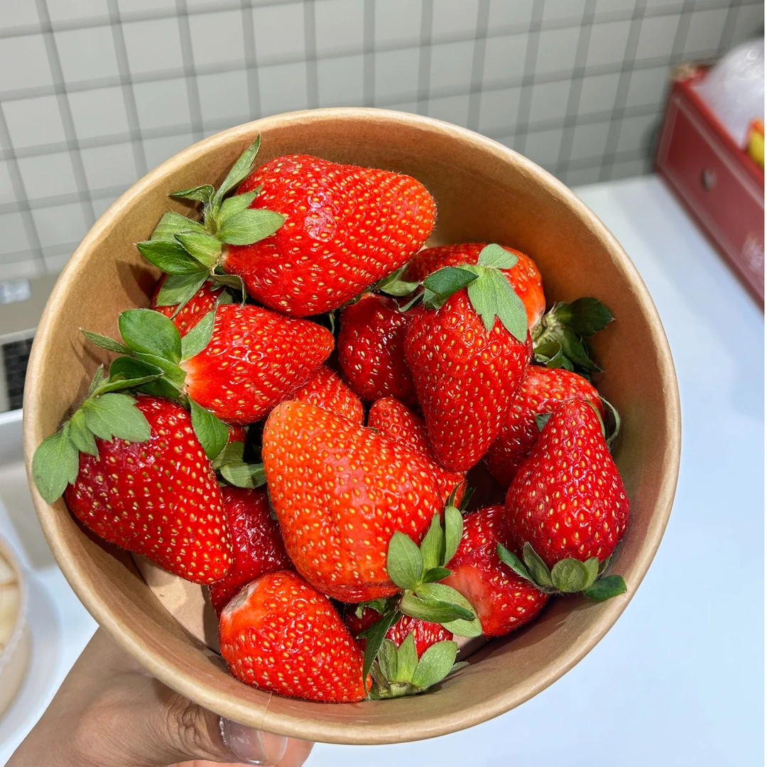 南山草莓500g（有大小果）