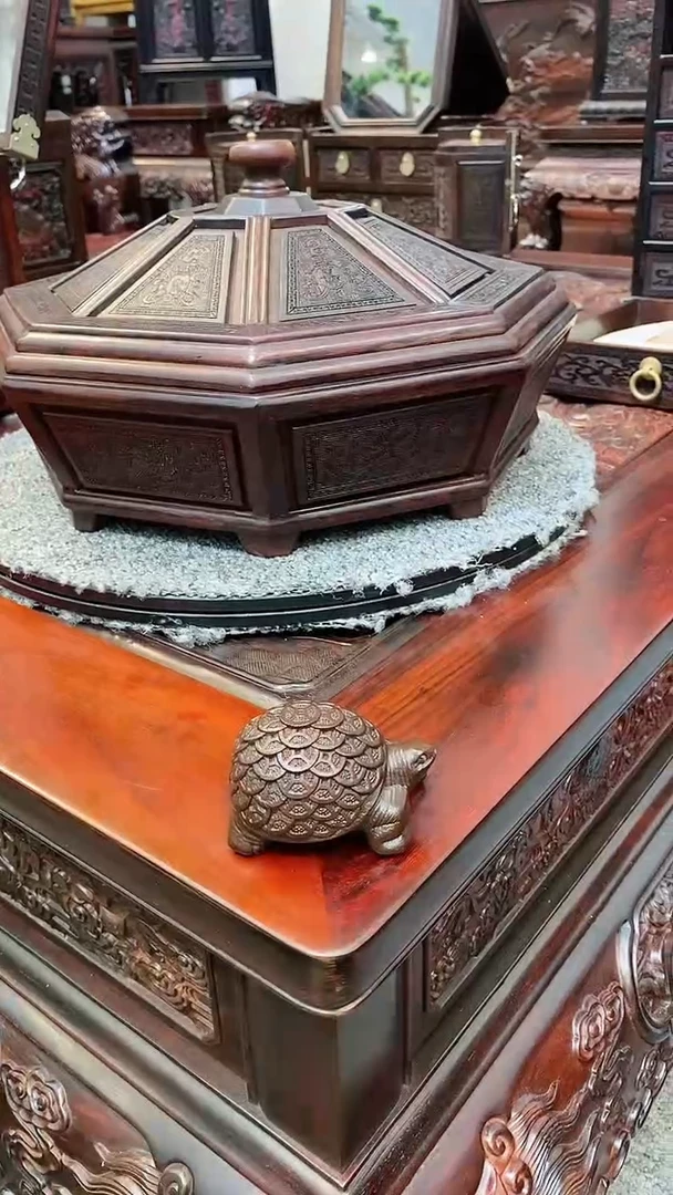 【闪购商品】红酸枝木类 檀东非黑檀小金钱龟摆件7cm