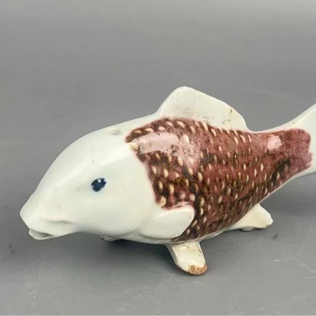 元青花釉里红鱼形水滴