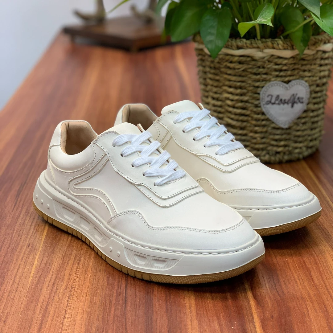 白色马皮白黄底运动男鞋时尚厚底舒适百搭潮鞋经典