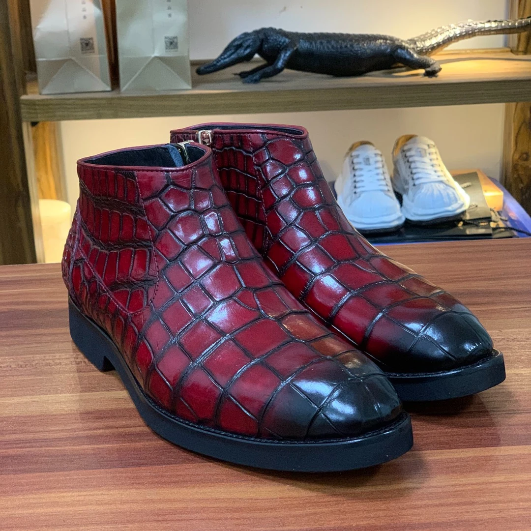 手工擦红色鳄鱼皮黑色尖头中高帮鞋男士休闲马丁靴冬季户外鞋真皮