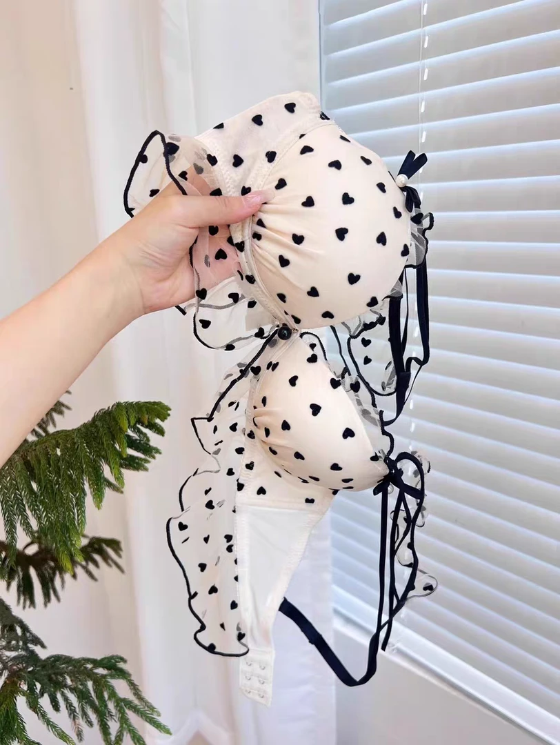 珍珠奶茶~日系少女爱心波点内衣女纯欲性感无钢圈小胸聚拢文胸罩