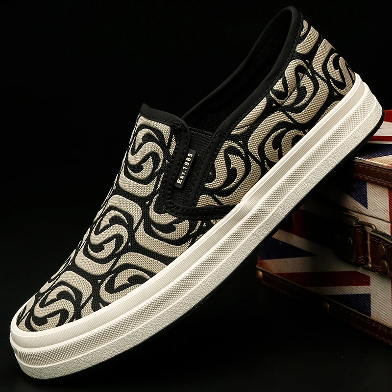 24175 男士帆布鞋时尚百搭休闲布鞋春季软底一脚蹬懒人鞋印花潮鞋