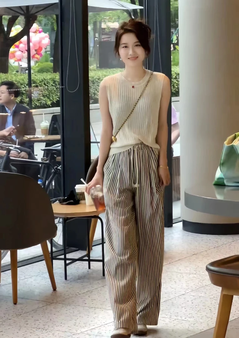 甜辣无袖针织背心女夏季外穿镂空设计感交叉露背设计感时尚小上衣