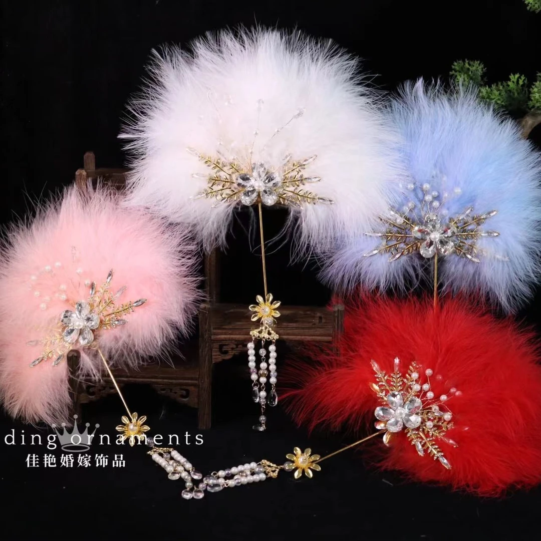 合金羽毛婚庆饰品 3009古风仙气羽毛扇汉服配饰舞台表演创意团扇