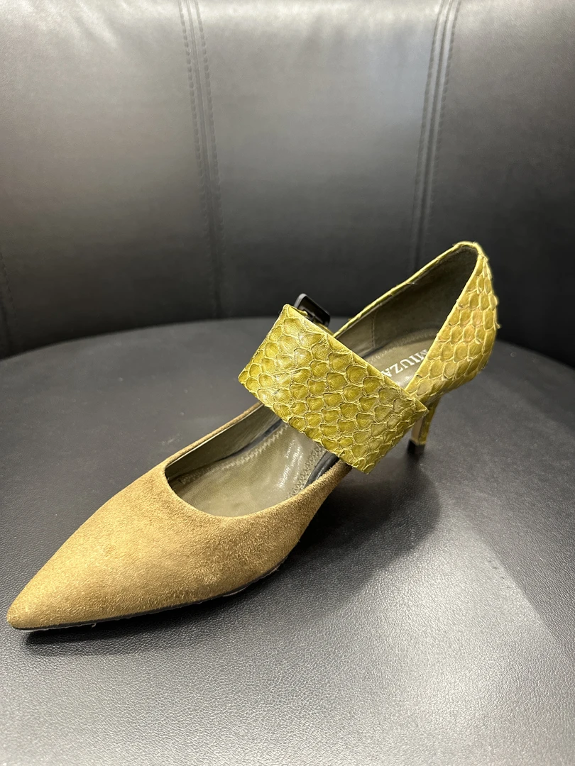 YURONGBIN【名古屋】香港公司订制气质全皮细跟女士尖头浅口高跟鞋